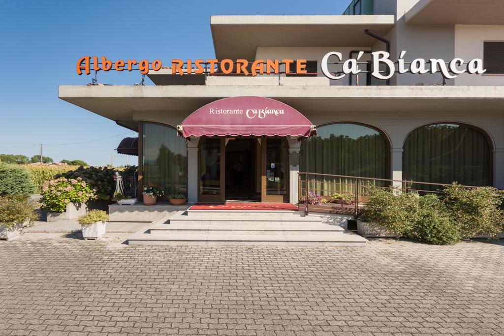 Park Hotel Ristorante Ca' Bianca Istrana Екстер'єр фото